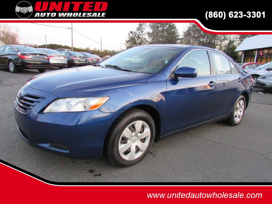 2007 Toyota Camry 4dr Sdn I4 Auto LE (Natl), available for sale in East Windsor, Connecticut | United Auto Sales of E Windsor, Inc. East Windsor, Connecticut 2007 Toyota Camry 4dr Sdn I4 Auto LE (Natl), available for sale in East Windsor, Connecticut | United Auto Sales of E Windsor, Inc. East Windsor, Connecticut