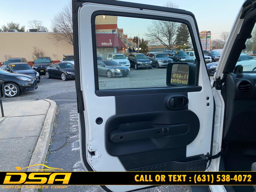 2008 Jeep Wrangler 4WD 4dr Unlimited Rubicon, available for sale in Commack, New York | DSA Motor Sports Corp. Commack, New York 2008 Jeep Wrangler 4WD 4dr Unlimited Rubicon, available for sale in Commack, New York | DSA Motor Sports Corp. Commack, New York