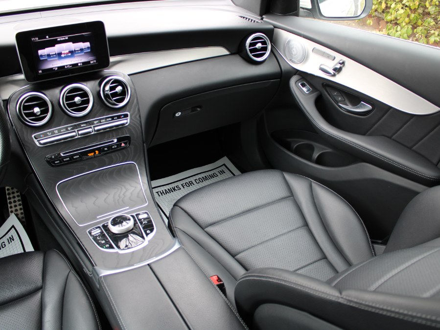 2019 Mercedes-benz Glc GLC 300, available for sale in Great Neck, New York | Auto Expo Ent Inc.. Great Neck, New York 2019 Mercedes-benz Glc GLC 300, available for sale in Great Neck, New York | Auto Expo Ent Inc.. Great Neck, New York