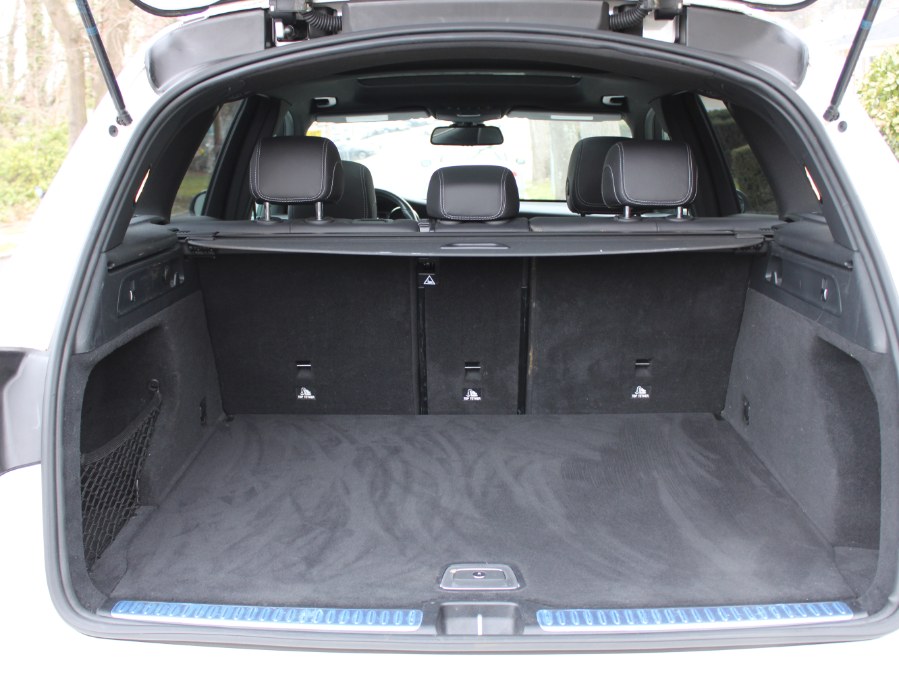 2019 Mercedes-benz Glc GLC 300, available for sale in Great Neck, New York | Auto Expo Ent Inc.. Great Neck, New York 2019 Mercedes-benz Glc GLC 300, available for sale in Great Neck, New York | Auto Expo Ent Inc.. Great Neck, New York