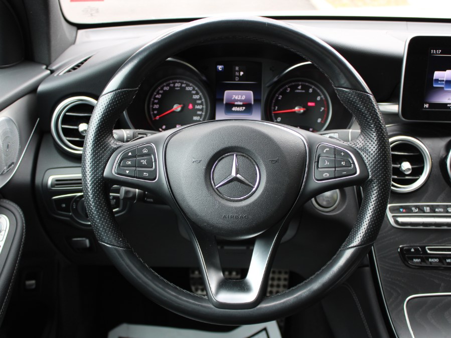 2019 Mercedes-benz Glc GLC 300, available for sale in Great Neck, New York | Auto Expo Ent Inc.. Great Neck, New York 2019 Mercedes-benz Glc GLC 300, available for sale in Great Neck, New York | Auto Expo Ent Inc.. Great Neck, New York