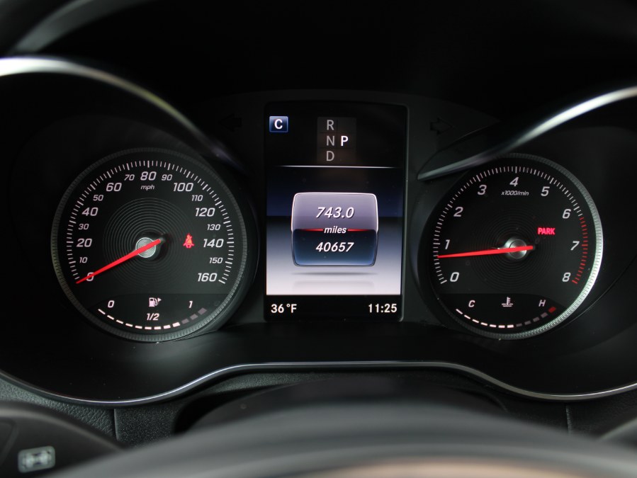 2019 Mercedes-benz Glc GLC 300, available for sale in Great Neck, New York | Auto Expo Ent Inc.. Great Neck, New York 2019 Mercedes-benz Glc GLC 300, available for sale in Great Neck, New York | Auto Expo Ent Inc.. Great Neck, New York
