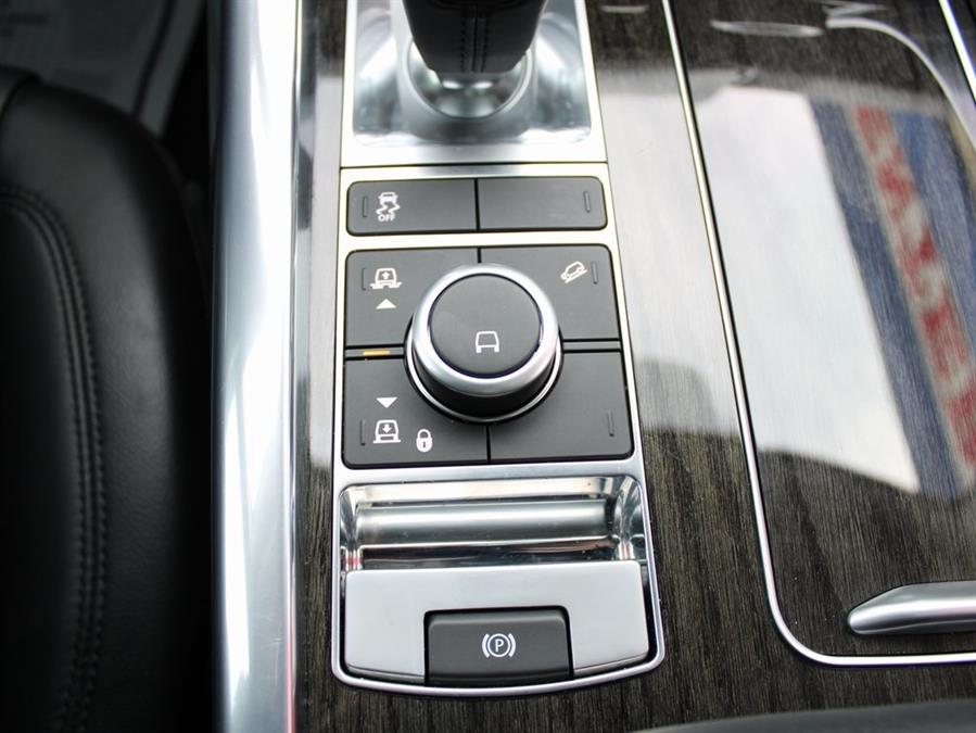 2018 Land Rover Range Rover Sport SE, available for sale in Great Neck, New York | Auto Expo Ent Inc.. Great Neck, New York 2018 Land Rover Range Rover Sport SE, available for sale in Great Neck, New York | Auto Expo Ent Inc.. Great Neck, New York