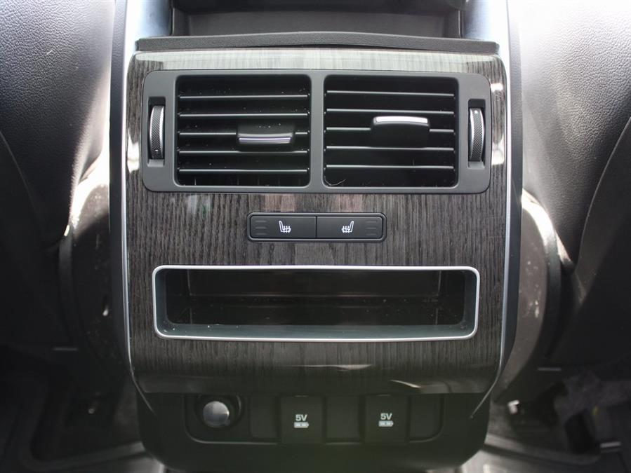 2018 Land Rover Range Rover Sport SE, available for sale in Great Neck, New York | Auto Expo Ent Inc.. Great Neck, New York 2018 Land Rover Range Rover Sport SE, available for sale in Great Neck, New York | Auto Expo Ent Inc.. Great Neck, New York