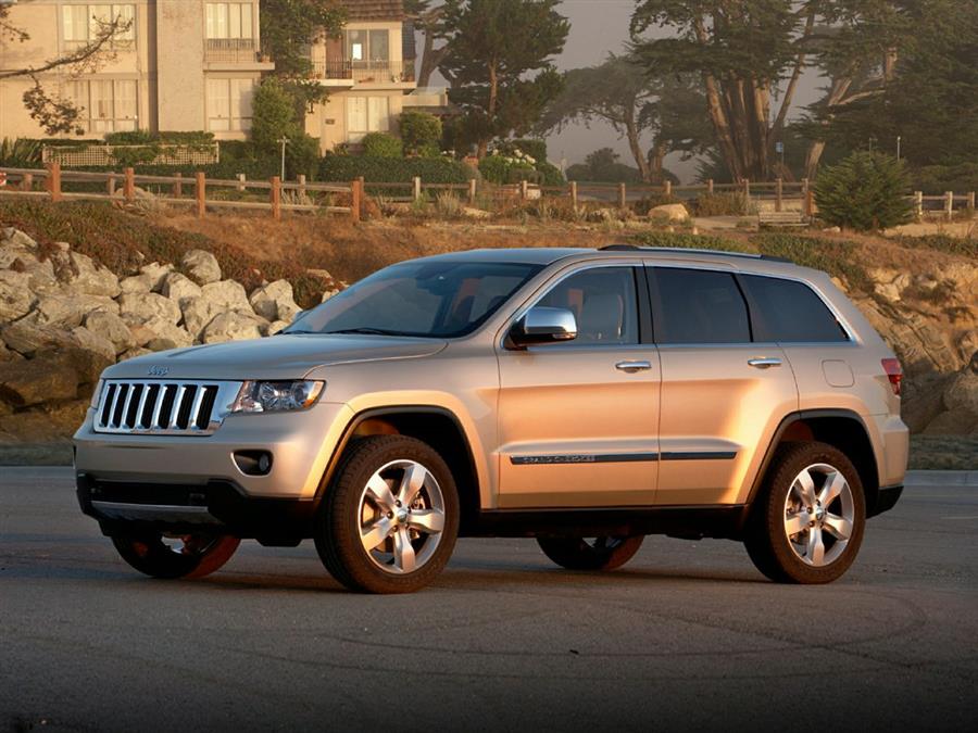 2011 Jeep Grand Cherokee Laredo, available for sale in Jamaica, New York | Hillside Auto Outlet 2. Jamaica, New York