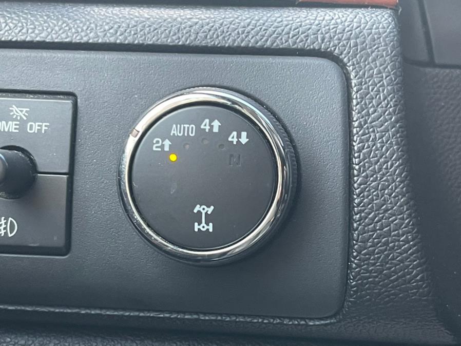 2013 Chevrolet Tahoe 4WD 4dr 1500 LT, available for sale in Irvington, New Jersey | Elis Motors Corp. Irvington, New Jersey 2013 Chevrolet Tahoe 4WD 4dr 1500 LT, available for sale in Irvington, New Jersey | Elis Motors Corp. Irvington, New Jersey