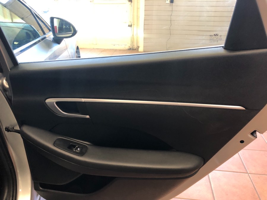 2021 Hyundai Sonata SE 2.5L, available for sale in Suffern, New York | Rockland Motor Sport. Suffern, New York 2021 Hyundai Sonata SE 2.5L, available for sale in Suffern, New York | Rockland Motor Sport. Suffern, New York
