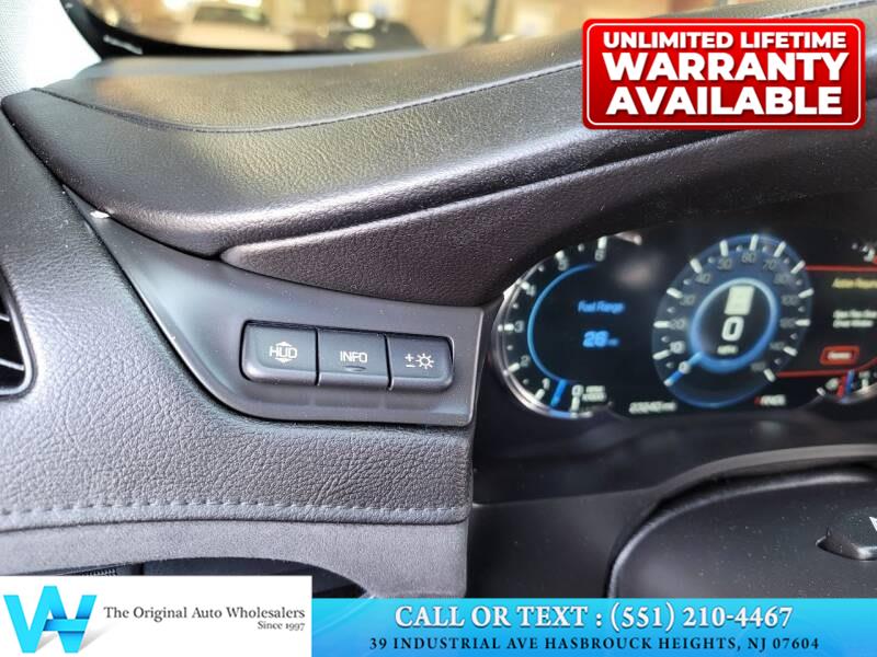 2018 Cadillac Escalade 4WD 4dr Luxury, available for sale in Hasbrouck Heights, New Jersey | AW Auto & Truck Wholesalers, Inc. Hasbrouck Heights, New Jersey 2018 Cadillac Escalade 4WD 4dr Luxury, available for sale in Hasbrouck Heights, New Jersey | AW Auto & Truck Wholesalers, Inc. Hasbrouck Heights, New Jersey