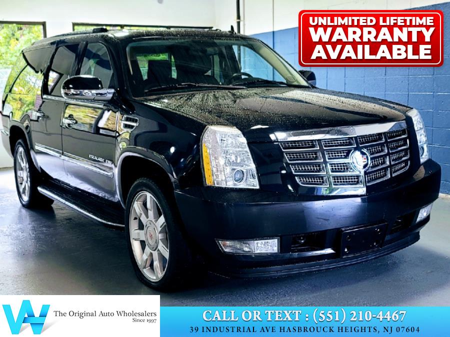 2013 Cadillac Escalade ESV AWD 4dr Luxury, available for sale in Lodi, New Jersey | AW Auto & Truck Wholesalers, Inc. Lodi, New Jersey