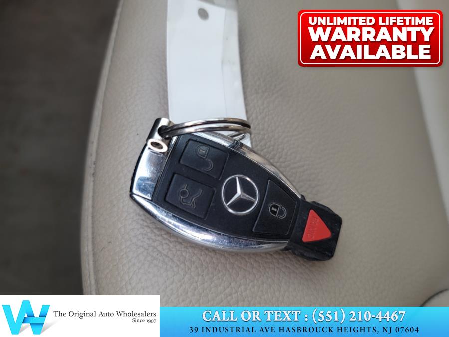 2011 Mercedes-Benz R-Class 4MATIC 4dr R 350, available for sale in Hasbrouck Heights, New Jersey | AW Auto & Truck Wholesalers, Inc. Hasbrouck Heights, New Jersey 2011 Mercedes-Benz R-Class 4MATIC 4dr R 350, available for sale in Hasbrouck Heights, New Jersey | AW Auto & Truck Wholesalers, Inc. Hasbrouck Heights, New Jersey