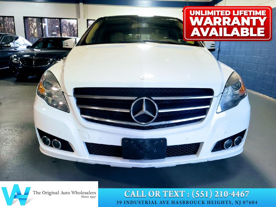 2011 Mercedes-Benz R-Class 4MATIC 4dr R 350, available for sale in Hasbrouck Heights, New Jersey | AW Auto & Truck Wholesalers, Inc. Hasbrouck Heights, New Jersey 2011 Mercedes-Benz R-Class 4MATIC 4dr R 350, available for sale in Hasbrouck Heights, New Jersey | AW Auto & Truck Wholesalers, Inc. Hasbrouck Heights, New Jersey