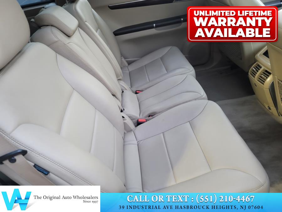 2011 Mercedes-Benz R-Class 4MATIC 4dr R 350, available for sale in Hasbrouck Heights, New Jersey | AW Auto & Truck Wholesalers, Inc. Hasbrouck Heights, New Jersey 2011 Mercedes-Benz R-Class 4MATIC 4dr R 350, available for sale in Hasbrouck Heights, New Jersey | AW Auto & Truck Wholesalers, Inc. Hasbrouck Heights, New Jersey
