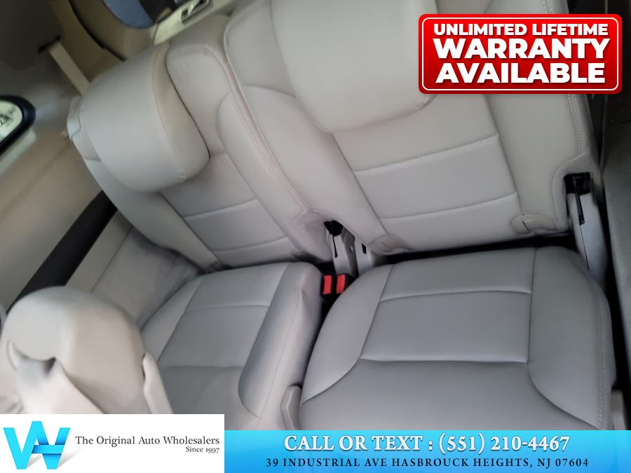 2011 Mercedes-Benz R-Class 4MATIC 4dr R 350, available for sale in Hasbrouck Heights, New Jersey | AW Auto & Truck Wholesalers, Inc. Hasbrouck Heights, New Jersey 2011 Mercedes-Benz R-Class 4MATIC 4dr R 350, available for sale in Hasbrouck Heights, New Jersey | AW Auto & Truck Wholesalers, Inc. Hasbrouck Heights, New Jersey