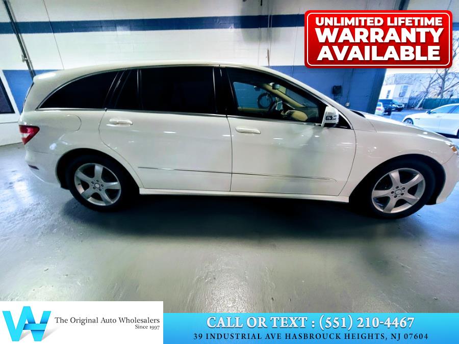 2011 Mercedes-Benz R-Class 4MATIC 4dr R 350, available for sale in Hasbrouck Heights, New Jersey | AW Auto & Truck Wholesalers, Inc. Hasbrouck Heights, New Jersey 2011 Mercedes-Benz R-Class 4MATIC 4dr R 350, available for sale in Hasbrouck Heights, New Jersey | AW Auto & Truck Wholesalers, Inc. Hasbrouck Heights, New Jersey