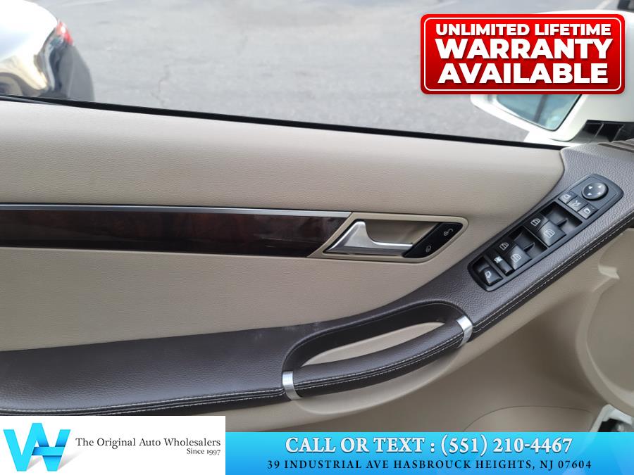 2011 Mercedes-Benz R-Class 4MATIC 4dr R 350, available for sale in Hasbrouck Heights, New Jersey | AW Auto & Truck Wholesalers, Inc. Hasbrouck Heights, New Jersey 2011 Mercedes-Benz R-Class 4MATIC 4dr R 350, available for sale in Hasbrouck Heights, New Jersey | AW Auto & Truck Wholesalers, Inc. Hasbrouck Heights, New Jersey