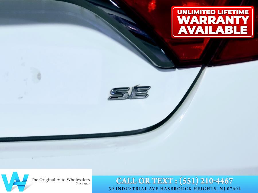 2017 Toyota Camry SE Automatic (Natl), available for sale in Lodi, New Jersey | AW Auto & Truck Wholesalers, Inc. Lodi, New Jersey 2017 Toyota Camry SE Automatic (Natl), available for sale in Lodi, New Jersey | AW Auto & Truck Wholesalers, Inc. Lodi, New Jersey