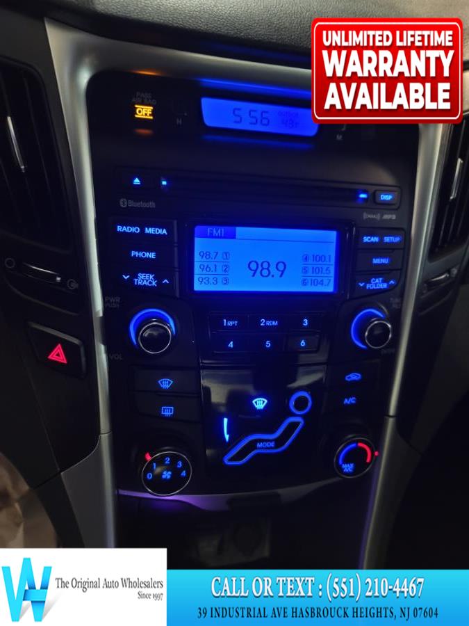 2013 Hyundai Sonata 4dr Sdn 2.4L Auto GLS, available for sale in Hasbrouck Heights, New Jersey | AW Auto & Truck Wholesalers, Inc. Hasbrouck Heights, New Jersey 2013 Hyundai Sonata 4dr Sdn 2.4L Auto GLS, available for sale in Hasbrouck Heights, New Jersey | AW Auto & Truck Wholesalers, Inc. Hasbrouck Heights, New Jersey