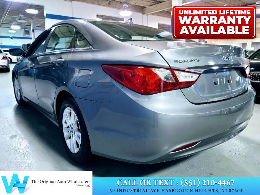2013 Hyundai Sonata 4dr Sdn 2.4L Auto GLS, available for sale in Hasbrouck Heights, New Jersey | AW Auto & Truck Wholesalers, Inc. Hasbrouck Heights, New Jersey 2013 Hyundai Sonata 4dr Sdn 2.4L Auto GLS, available for sale in Hasbrouck Heights, New Jersey | AW Auto & Truck Wholesalers, Inc. Hasbrouck Heights, New Jersey