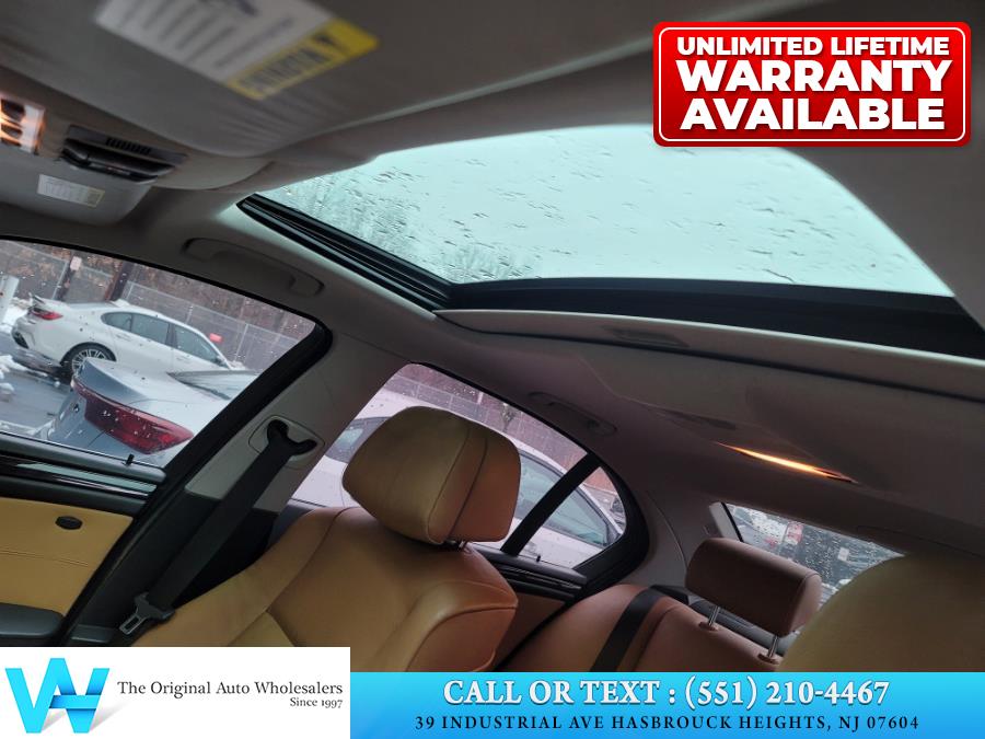 2009 BMW 5 Series 4dr Sdn 528i xDrive AWD, available for sale in Hasbrouck Heights, New Jersey | AW Auto & Truck Wholesalers, Inc. Hasbrouck Heights, New Jersey 2009 BMW 5 Series 4dr Sdn 528i xDrive AWD, available for sale in Hasbrouck Heights, New Jersey | AW Auto & Truck Wholesalers, Inc. Hasbrouck Heights, New Jersey