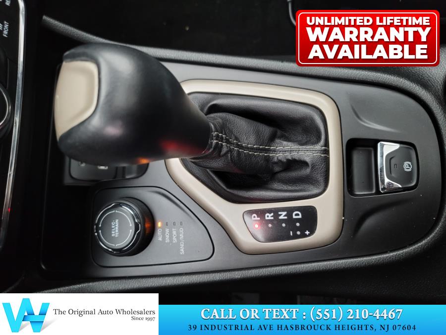 2016 Jeep Cherokee 4WD 4dr Limited, available for sale in Hasbrouck Heights, New Jersey | AW Auto & Truck Wholesalers, Inc. Hasbrouck Heights, New Jersey 2016 Jeep Cherokee 4WD 4dr Limited, available for sale in Hasbrouck Heights, New Jersey | AW Auto & Truck Wholesalers, Inc. Hasbrouck Heights, New Jersey