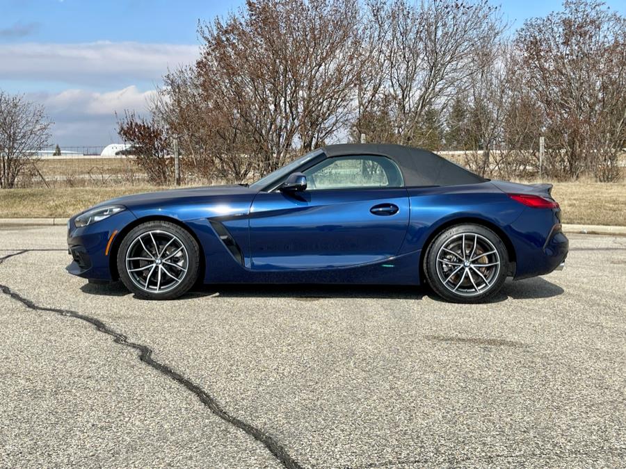 2020 BMW Z4 sDrive30i Roadster, available for sale in Darien, Wisconsin | Geneva Motor Cars. Darien, Wisconsin 2020 BMW Z4 sDrive30i Roadster, available for sale in Darien, Wisconsin | Geneva Motor Cars. Darien, Wisconsin