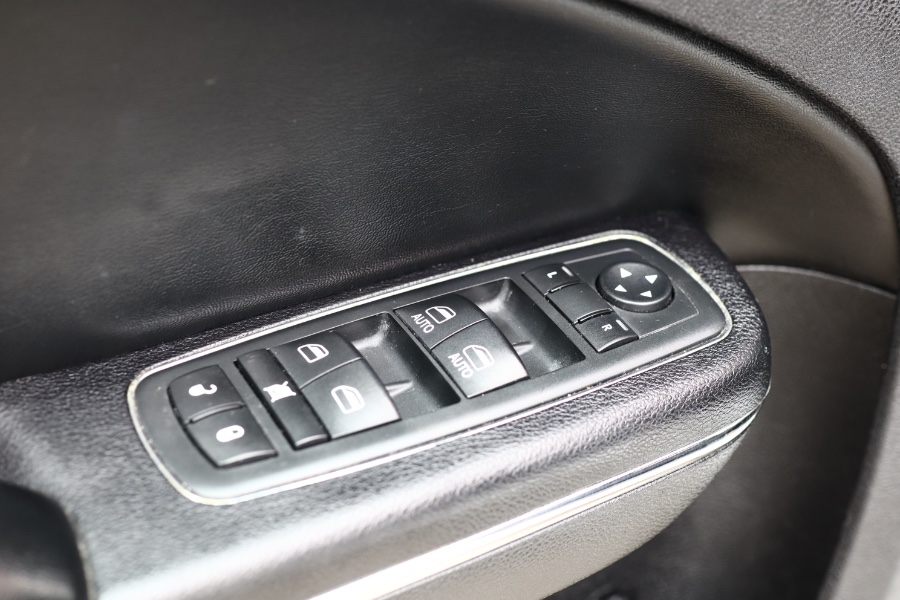 2011 Dodge Charger 4dr Sdn Police RWD, available for sale in Jamaica, New York | Hillside Auto Mall Inc.. Jamaica, New York 2011 Dodge Charger 4dr Sdn Police RWD, available for sale in Jamaica, New York | Hillside Auto Mall Inc.. Jamaica, New York