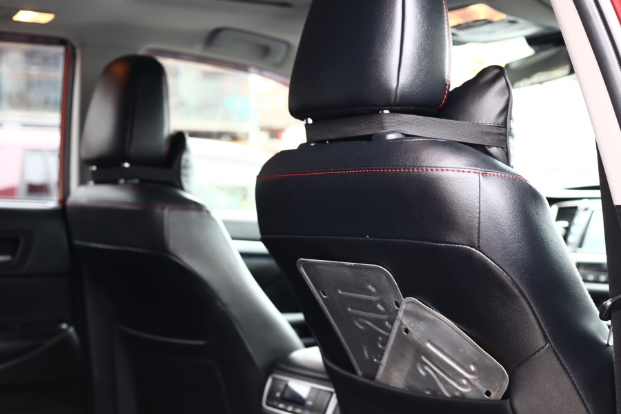 2019 Toyota Highlander SE V6 AWD (Natl), available for sale in Jamaica, New York | Hillside Auto Mall Inc.. Jamaica, New York 2019 Toyota Highlander SE V6 AWD (Natl), available for sale in Jamaica, New York | Hillside Auto Mall Inc.. Jamaica, New York