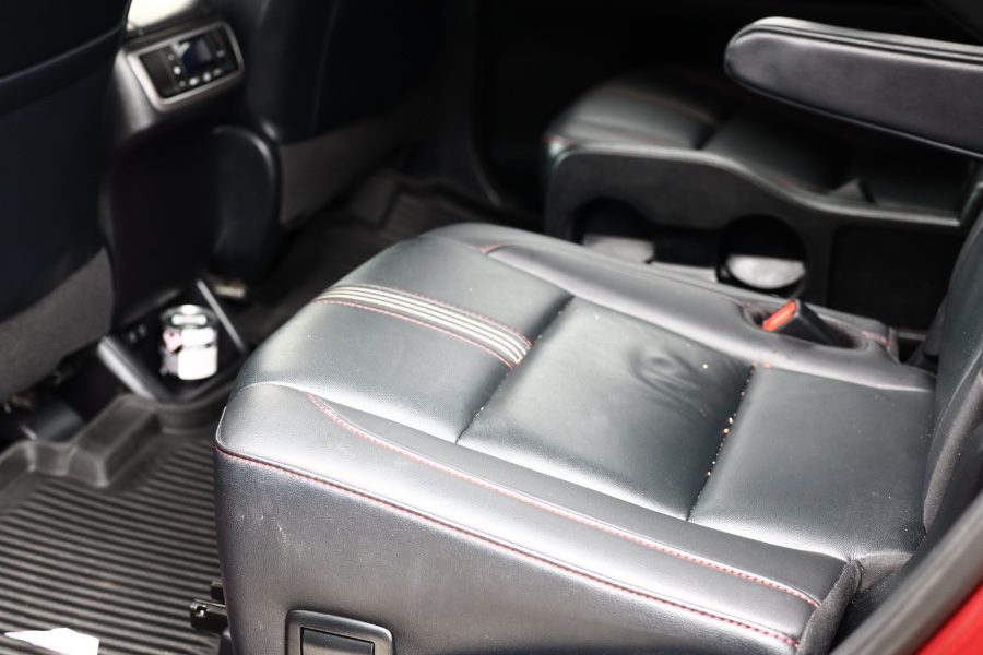 2019 Toyota Highlander SE V6 AWD (Natl), available for sale in Jamaica, New York | Hillside Auto Mall Inc.. Jamaica, New York 2019 Toyota Highlander SE V6 AWD (Natl), available for sale in Jamaica, New York | Hillside Auto Mall Inc.. Jamaica, New York