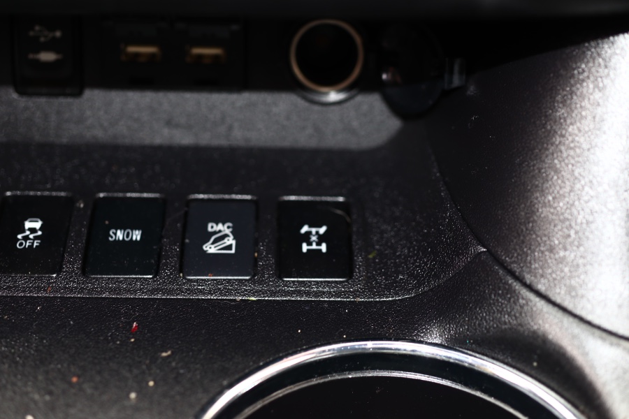 2019 Toyota Highlander SE V6 AWD (Natl), available for sale in Jamaica, New York | Hillside Auto Mall Inc.. Jamaica, New York 2019 Toyota Highlander SE V6 AWD (Natl), available for sale in Jamaica, New York | Hillside Auto Mall Inc.. Jamaica, New York