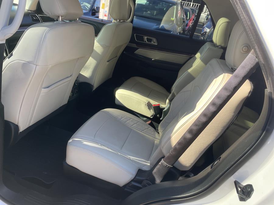 2019 Ford Explorer Platinum 4WD, available for sale in Jamaica, New York | Hillside Auto Mall Inc.. Jamaica, New York 2019 Ford Explorer Platinum 4WD, available for sale in Jamaica, New York | Hillside Auto Mall Inc.. Jamaica, New York