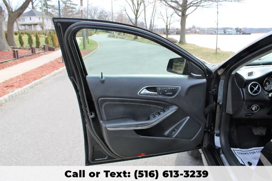 2015 Mercedes-Benz GLA 4MATIC 4dr GLA250, available for sale in Great Neck, New York | Great Neck Car Buyers & Sellers. Great Neck, New York 2015 Mercedes-Benz GLA 4MATIC 4dr GLA250, available for sale in Great Neck, New York | Great Neck Car Buyers & Sellers. Great Neck, New York