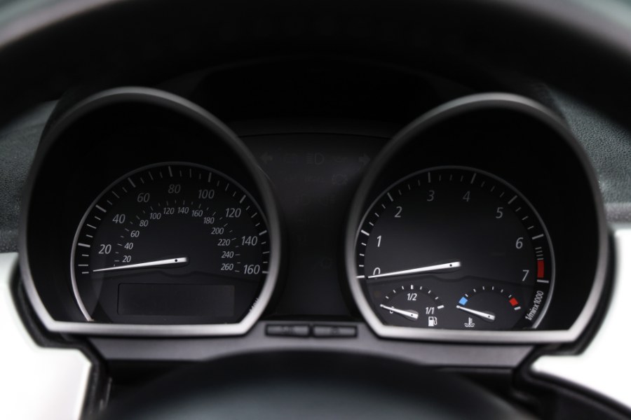 2003 BMW Z4 Z4 2dr Roadster 2.5i, available for sale in North Salem, New York | Meccanic Shop North Inc. North Salem, New York 2003 BMW Z4 Z4 2dr Roadster 2.5i, available for sale in North Salem, New York | Meccanic Shop North Inc. North Salem, New York