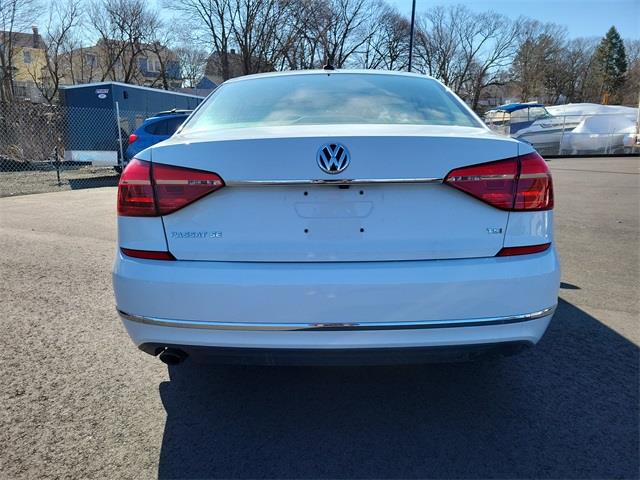 2016 Volkswagen Passat 1.8T SE, available for sale in Stratford, Connecticut | Wiz Leasing Inc. Stratford, Connecticut 2016 Volkswagen Passat 1.8T SE, available for sale in Stratford, Connecticut | Wiz Leasing Inc. Stratford, Connecticut