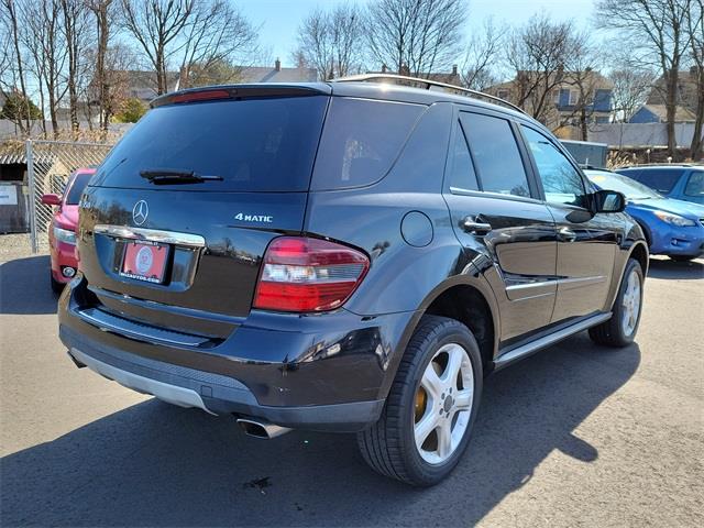 2008 Mercedes-benz M-class ML 350, available for sale in Stratford, Connecticut | Wiz Leasing Inc. Stratford, Connecticut 2008 Mercedes-benz M-class ML 350, available for sale in Stratford, Connecticut | Wiz Leasing Inc. Stratford, Connecticut