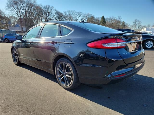 2018 Ford Fusion Hybrid SE, available for sale in Stratford, Connecticut | Wiz Leasing Inc. Stratford, Connecticut 2018 Ford Fusion Hybrid SE, available for sale in Stratford, Connecticut | Wiz Leasing Inc. Stratford, Connecticut