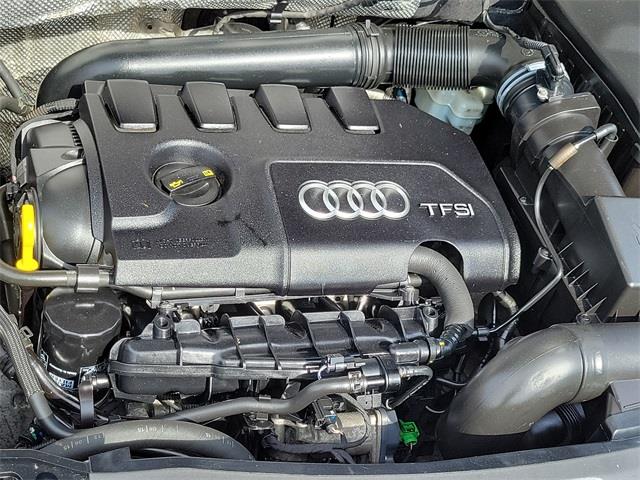 2016 Audi Q3 2.0T Prestige, available for sale in Stratford, Connecticut | Wiz Leasing Inc. Stratford, Connecticut 2016 Audi Q3 2.0T Prestige, available for sale in Stratford, Connecticut | Wiz Leasing Inc. Stratford, Connecticut