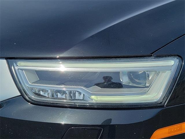 2016 Audi Q3 2.0T Prestige, available for sale in Stratford, Connecticut | Wiz Leasing Inc. Stratford, Connecticut 2016 Audi Q3 2.0T Prestige, available for sale in Stratford, Connecticut | Wiz Leasing Inc. Stratford, Connecticut