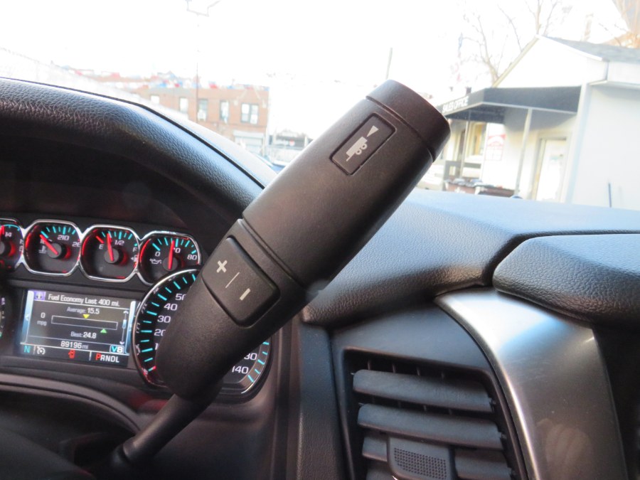 2019 Chevrolet Suburban 4WD 4dr 1500 LT, available for sale in Middle Village, New York | Road Masters II INC. Middle Village, New York 2019 Chevrolet Suburban 4WD 4dr 1500 LT, available for sale in Middle Village, New York | Road Masters II INC. Middle Village, New York