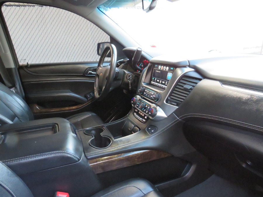 2019 Chevrolet Suburban 4WD 4dr 1500 LT, available for sale in Middle Village, New York | Road Masters II INC. Middle Village, New York 2019 Chevrolet Suburban 4WD 4dr 1500 LT, available for sale in Middle Village, New York | Road Masters II INC. Middle Village, New York