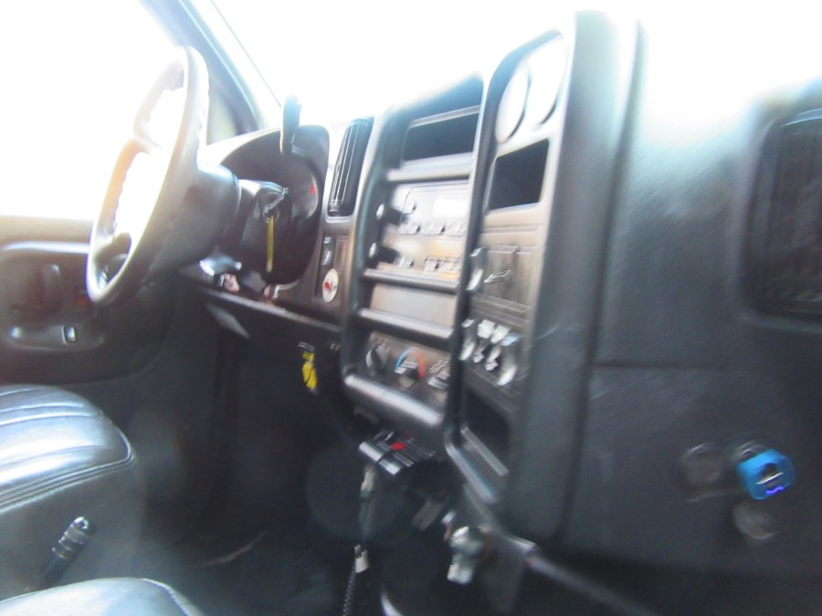 2007 Chevrolet CC4500 Regular Cab 2WD, available for sale in Little Ferry, New Jersey | Royalty Auto Sales. Little Ferry, New Jersey 2007 Chevrolet CC4500 Regular Cab 2WD, available for sale in Little Ferry, New Jersey | Royalty Auto Sales. Little Ferry, New Jersey