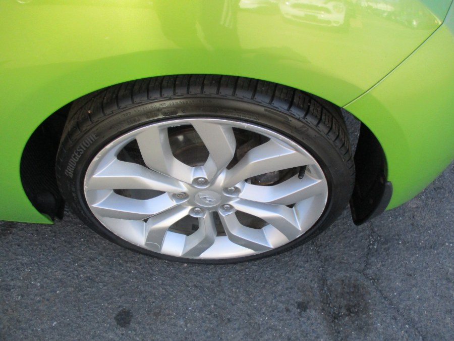 2012 Hyundai Veloster 3dr Coupe, available for sale in Meriden, Connecticut | Cos Central Auto. Meriden, Connecticut 2012 Hyundai Veloster 3dr Coupe, available for sale in Meriden, Connecticut | Cos Central Auto. Meriden, Connecticut