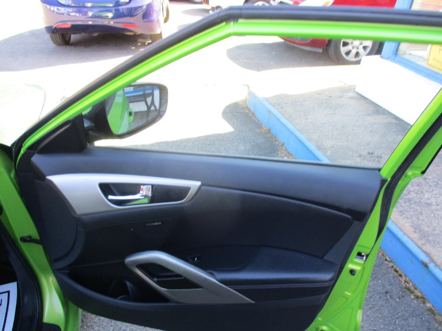 2012 Hyundai Veloster 3dr Coupe, available for sale in Meriden, Connecticut | Cos Central Auto. Meriden, Connecticut 2012 Hyundai Veloster 3dr Coupe, available for sale in Meriden, Connecticut | Cos Central Auto. Meriden, Connecticut