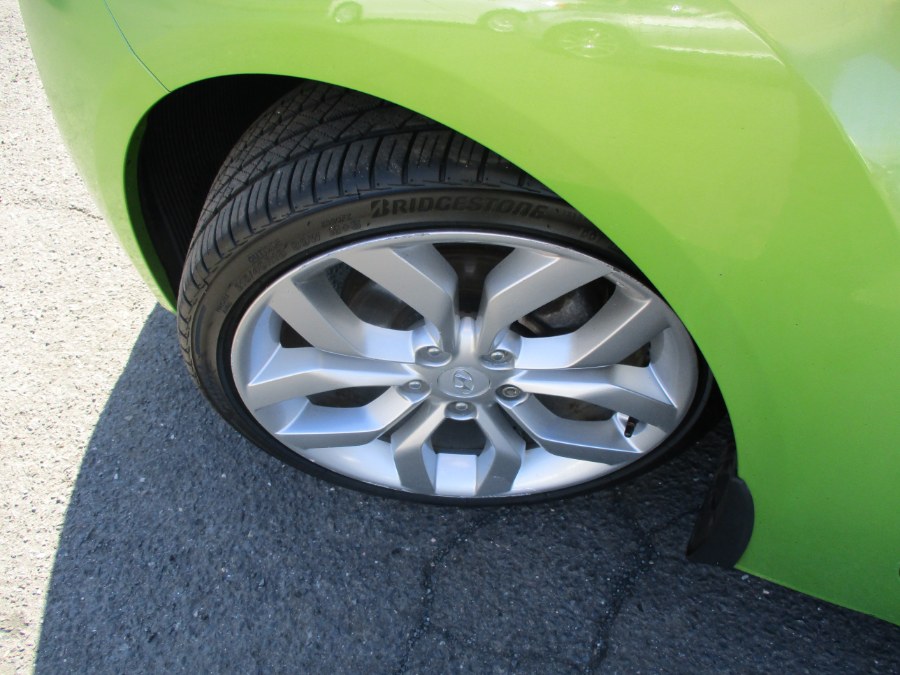 2012 Hyundai Veloster 3dr Coupe, available for sale in Meriden, Connecticut | Cos Central Auto. Meriden, Connecticut 2012 Hyundai Veloster 3dr Coupe, available for sale in Meriden, Connecticut | Cos Central Auto. Meriden, Connecticut