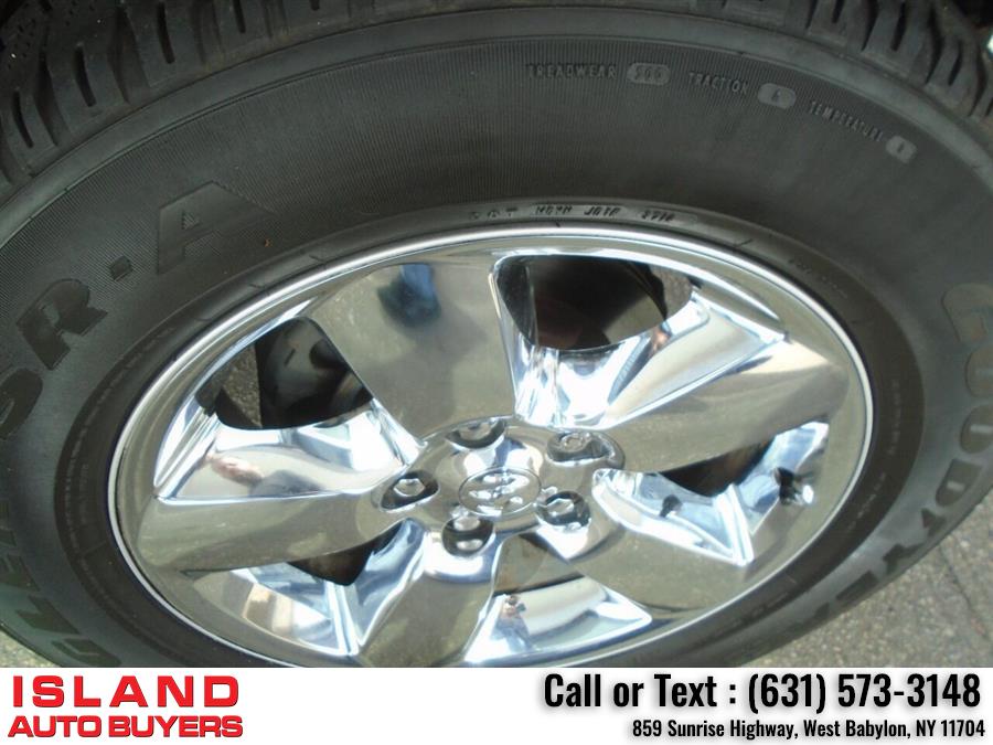 2014 Ram 1500 Express 4x4 4dr Crew Cab 5.5 ft. SB Pickup, available for sale in West Babylon, New York | Island Auto Buyers. West Babylon, New York 2014 Ram 1500 Express 4x4 4dr Crew Cab 5.5 ft. SB Pickup, available for sale in West Babylon, New York | Island Auto Buyers. West Babylon, New York
