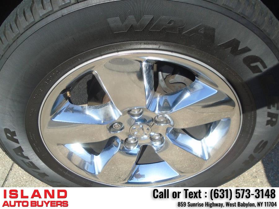 2014 Ram 1500 Express 4x4 4dr Crew Cab 5.5 ft. SB Pickup, available for sale in West Babylon, New York | Island Auto Buyers. West Babylon, New York 2014 Ram 1500 Express 4x4 4dr Crew Cab 5.5 ft. SB Pickup, available for sale in West Babylon, New York | Island Auto Buyers. West Babylon, New York