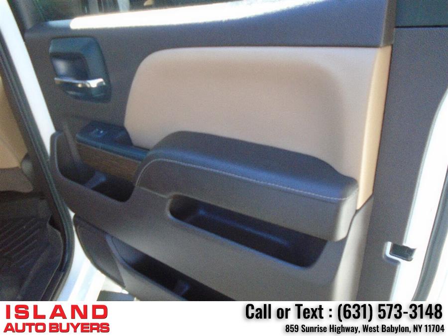 2017 GMC Sierra 2500hd Denali 4x4 4dr Crew Cab SB, available for sale in West Babylon, New York | Island Auto Buyers. West Babylon, New York 2017 GMC Sierra 2500hd Denali 4x4 4dr Crew Cab SB, available for sale in West Babylon, New York | Island Auto Buyers. West Babylon, New York