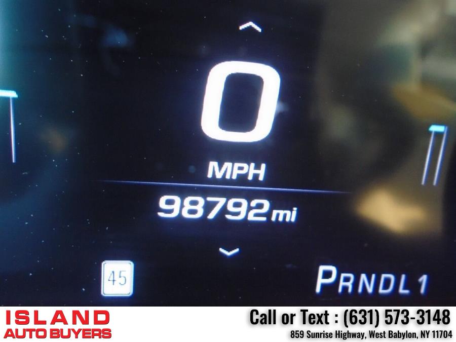 2017 GMC Sierra 2500hd Denali 4x4 4dr Crew Cab SB, available for sale in West Babylon, New York | Island Auto Buyers. West Babylon, New York 2017 GMC Sierra 2500hd Denali 4x4 4dr Crew Cab SB, available for sale in West Babylon, New York | Island Auto Buyers. West Babylon, New York