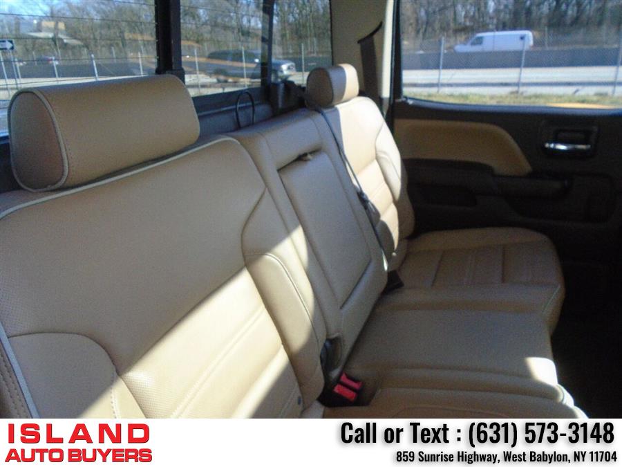 2017 GMC Sierra 2500hd Denali 4x4 4dr Crew Cab SB, available for sale in West Babylon, New York | Island Auto Buyers. West Babylon, New York 2017 GMC Sierra 2500hd Denali 4x4 4dr Crew Cab SB, available for sale in West Babylon, New York | Island Auto Buyers. West Babylon, New York