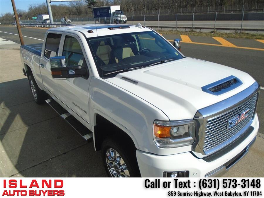 2017 GMC Sierra 2500hd Denali 4x4 4dr Crew Cab SB, available for sale in West Babylon, New York | Island Auto Buyers. West Babylon, New York 2017 GMC Sierra 2500hd Denali 4x4 4dr Crew Cab SB, available for sale in West Babylon, New York | Island Auto Buyers. West Babylon, New York