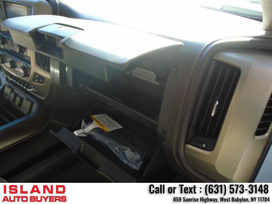 2017 GMC Sierra 2500hd Denali 4x4 4dr Crew Cab SB, available for sale in West Babylon, New York | Island Auto Buyers. West Babylon, New York 2017 GMC Sierra 2500hd Denali 4x4 4dr Crew Cab SB, available for sale in West Babylon, New York | Island Auto Buyers. West Babylon, New York